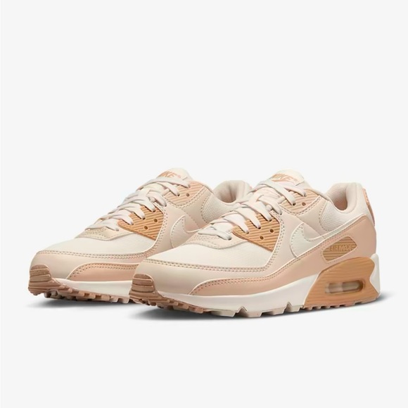 Authentic Brand New Nike Air Max 90 - Picture 2 of 7